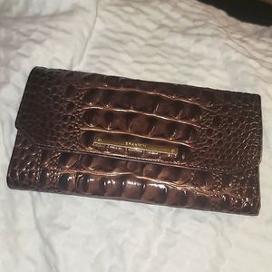 Brahmin Melbourne Wallet